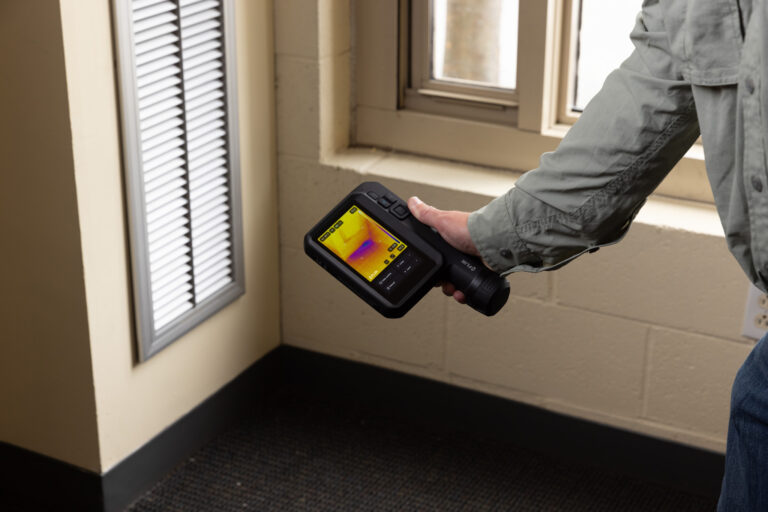 Flir y RocketPlan optimizan los flujos de trabajo de restauración con una integración avanzada de imágenes térmicas