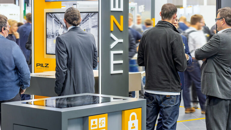 Pilz en la SPS – Smart Production Solutions 2026: el foco, en las máquinas seguras y conformes Pilz en la SPS