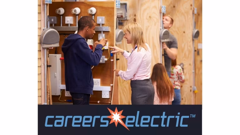 Careers Electric recibió una subvención de casi 1 millón de dólares para ampliar las academias de verano para jóvenes en Carolina del Norte